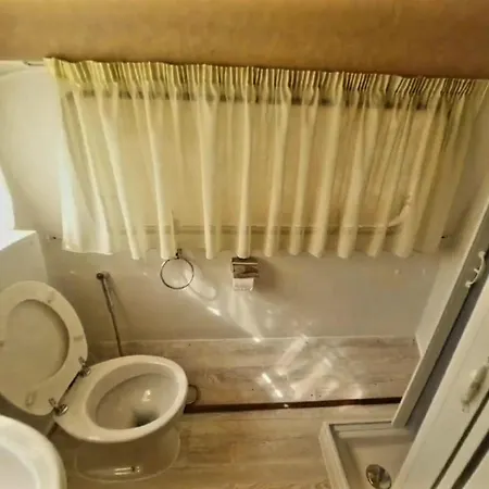 Casa de Férias Feudomallav Roulotte *